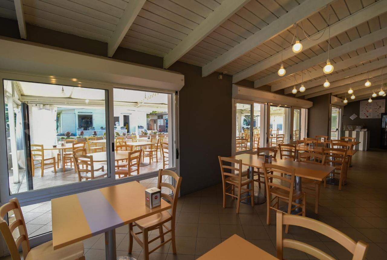 Club Del Sole Riccione Easy Camping Village Eksteriør billede