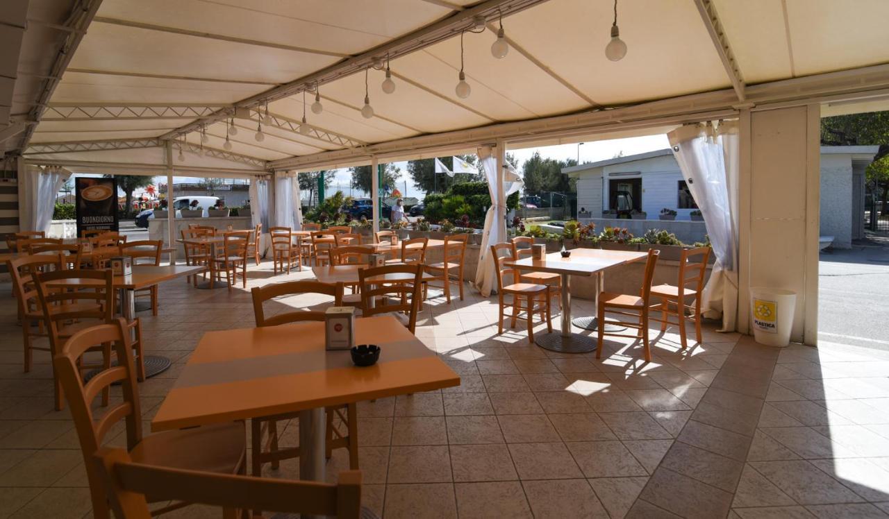 Club Del Sole International Riccione Easy Camping Village Eksteriør billede