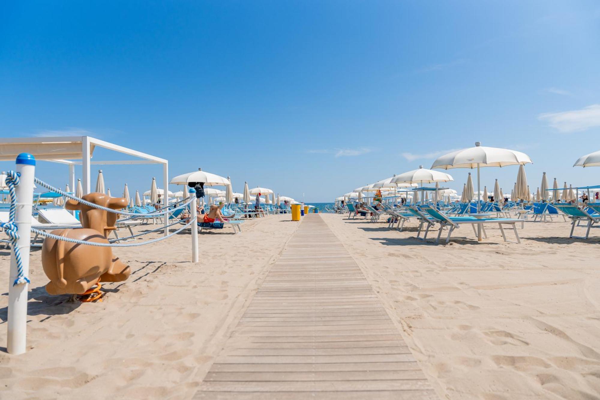 Club Del Sole International Riccione Easy Camping Village Eksteriør billede